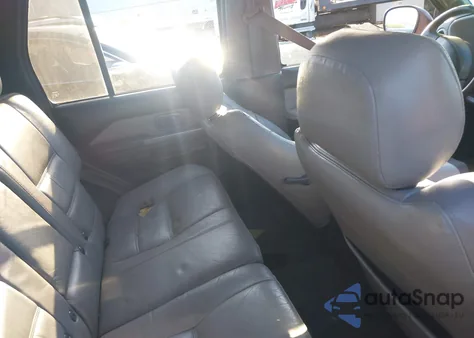 1998 Nissan Pathfinder Le/Xe from USA, damaged, VIN JN8AR05S4WW229571